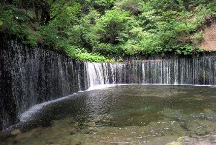 医生：多走路与多睡觉能延年益寿，但坚持这三件小事或能更进一步